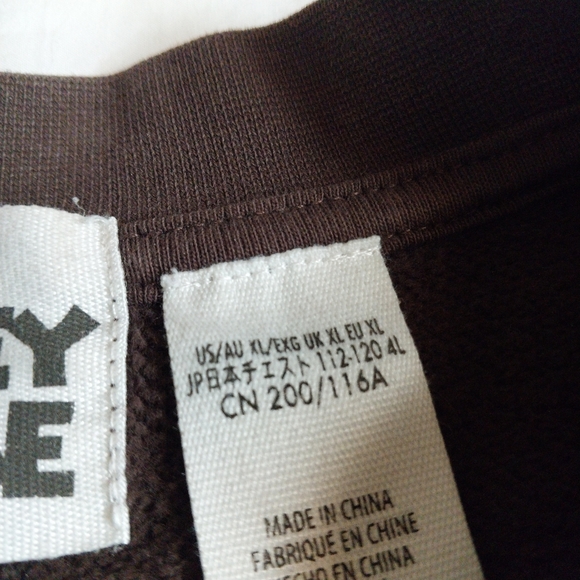 Mickey Mouse Embroidered Disney Sweatshirt Womens XL - Picture 2 of 4